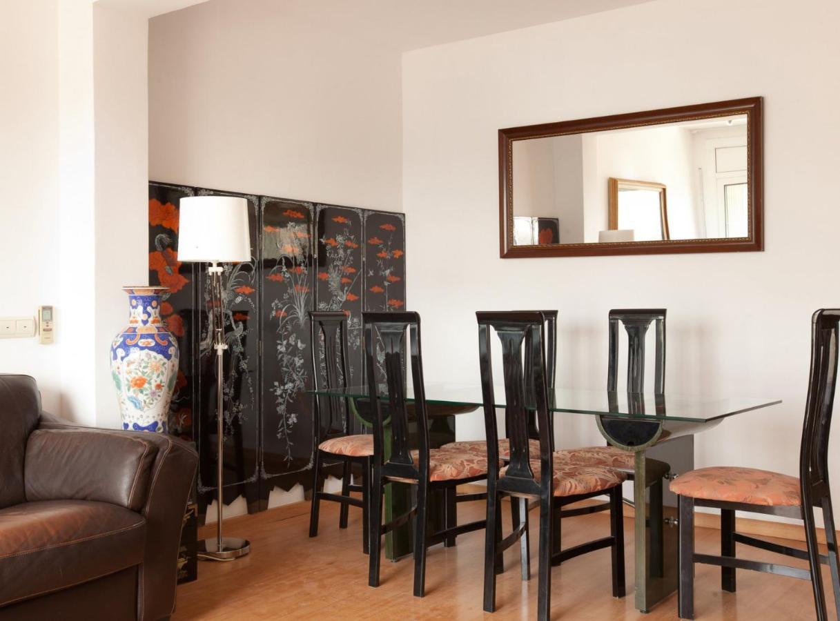 Rambla Cat - Penthouse With Terrace Lägenhet Barcelona Exteriör bild